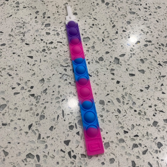 6 pack Rainbow Poppet Set! - Picture 7 of 7